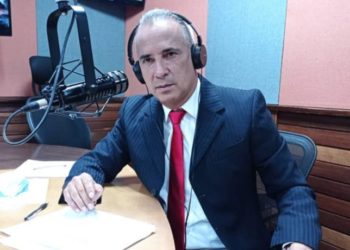 Vía Unión Radio